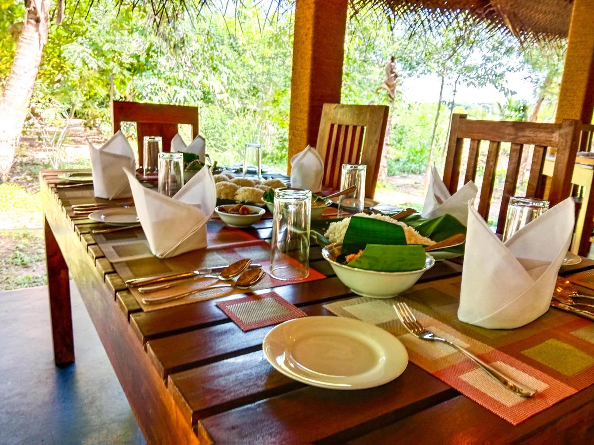 Ceylon Amigos Eco Resort สิกิริยา ภายนอก รูปภาพ